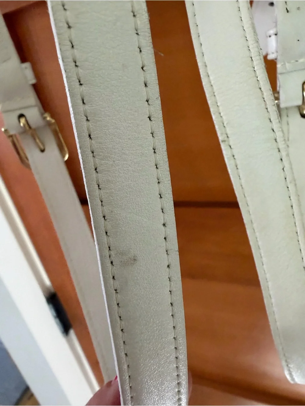 Vintage Coach 1996 White Daypack 9960 with Brass Hardware GUC